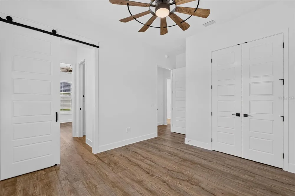 724 SHIVERS LOOP The Villages, FL 34762