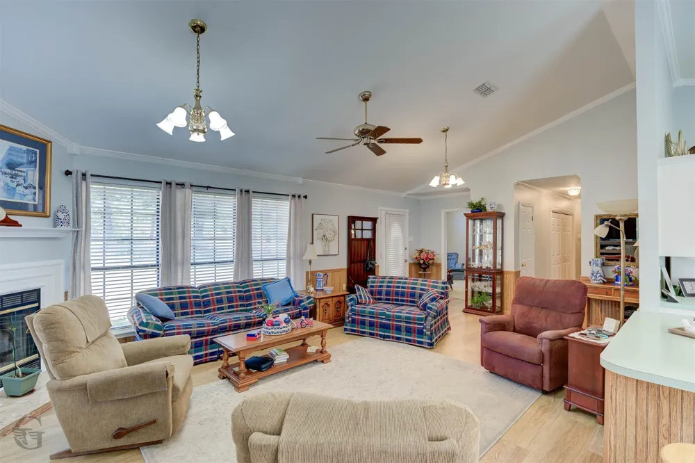 8835 Sebastian Road Keithville, LA 71047