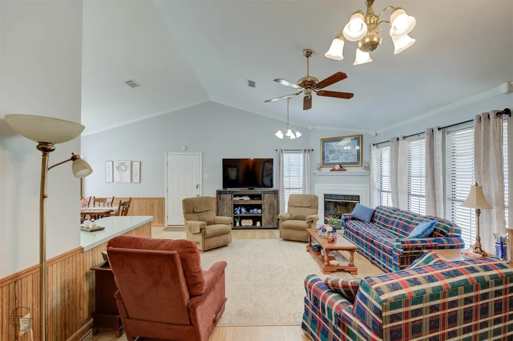 8835 Sebastian Road Keithville, LA 71047