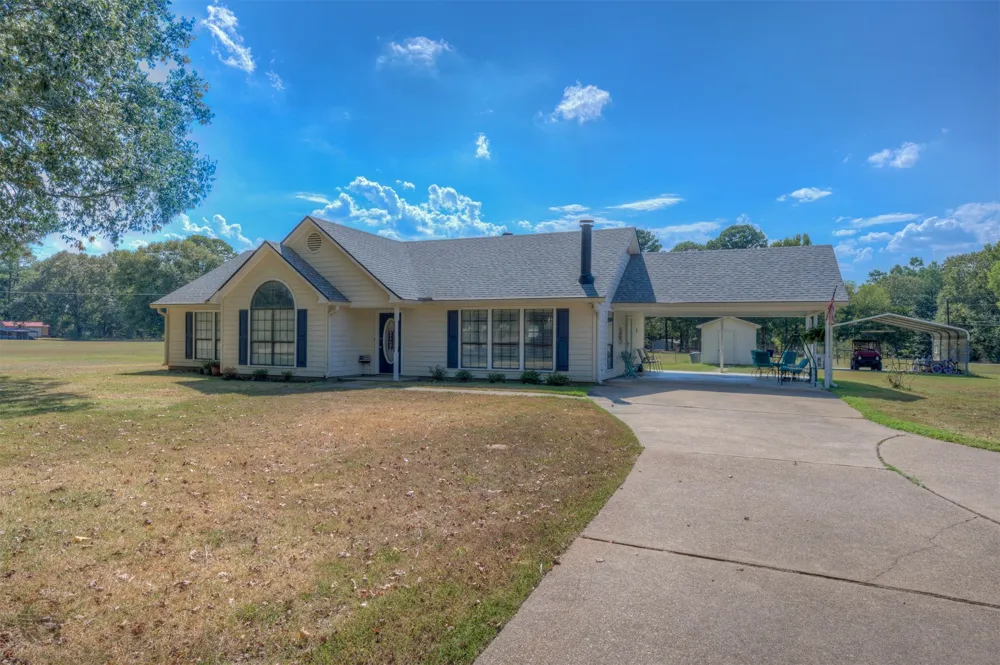 8835 Sebastian Road Keithville, LA 71047