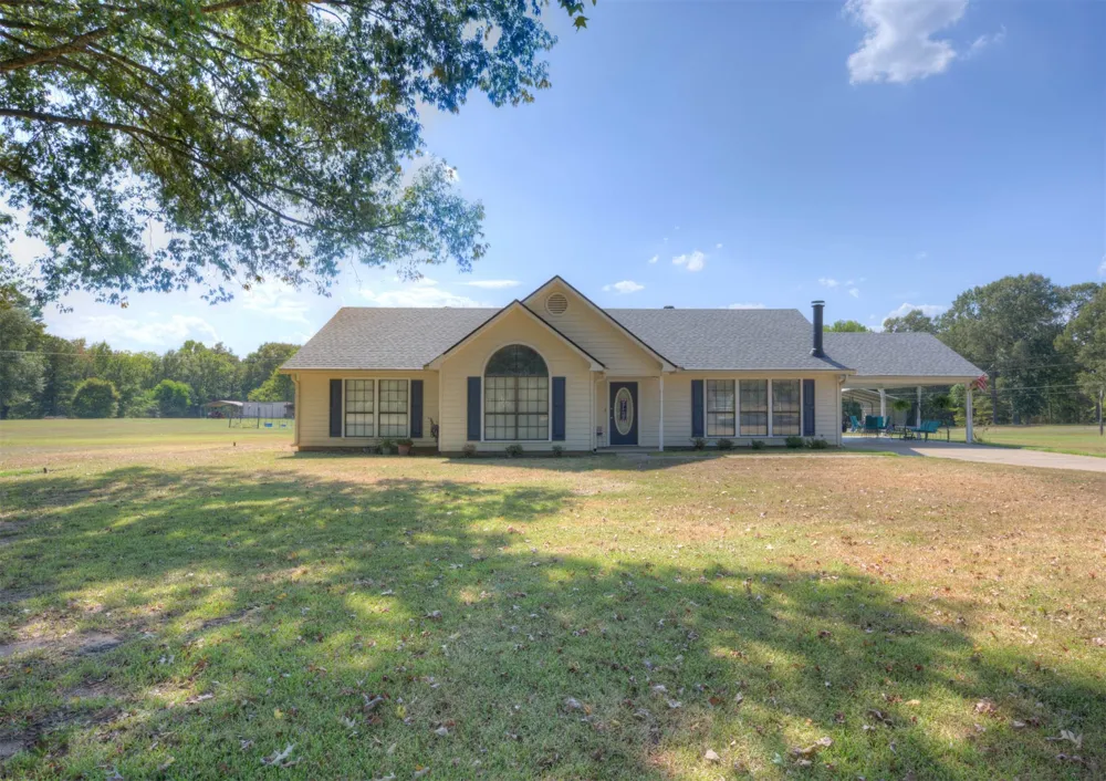 8835 Sebastian Road Keithville, LA 71047