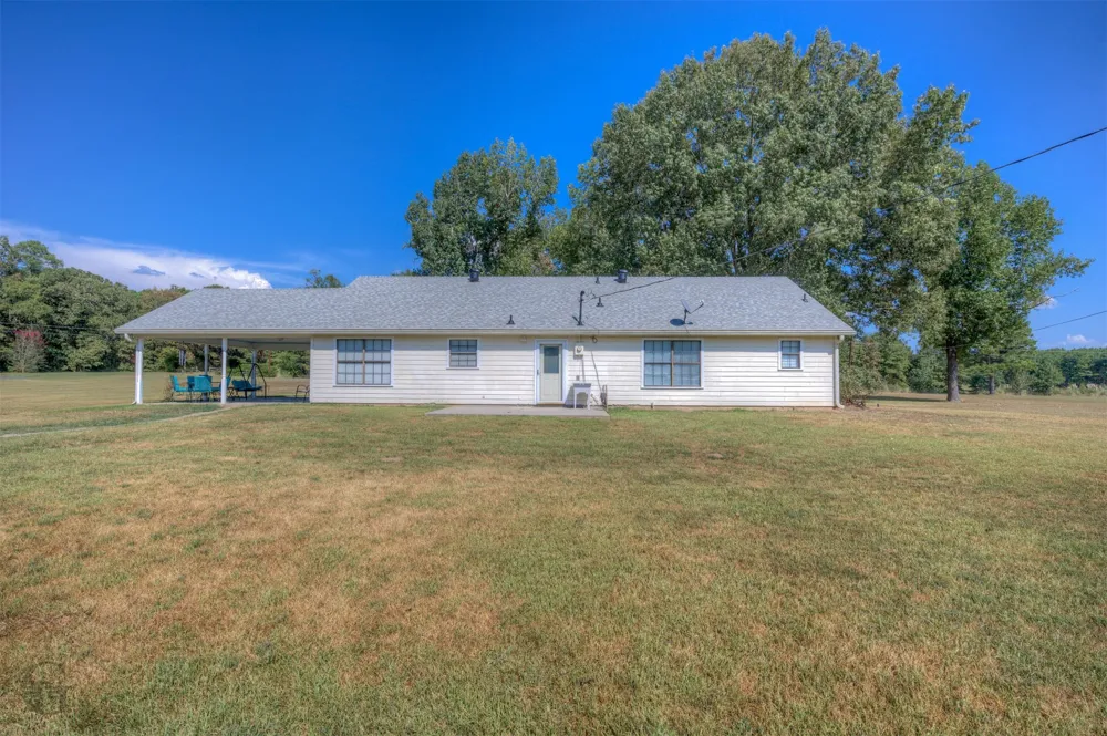 8835 Sebastian Road Keithville, LA 71047