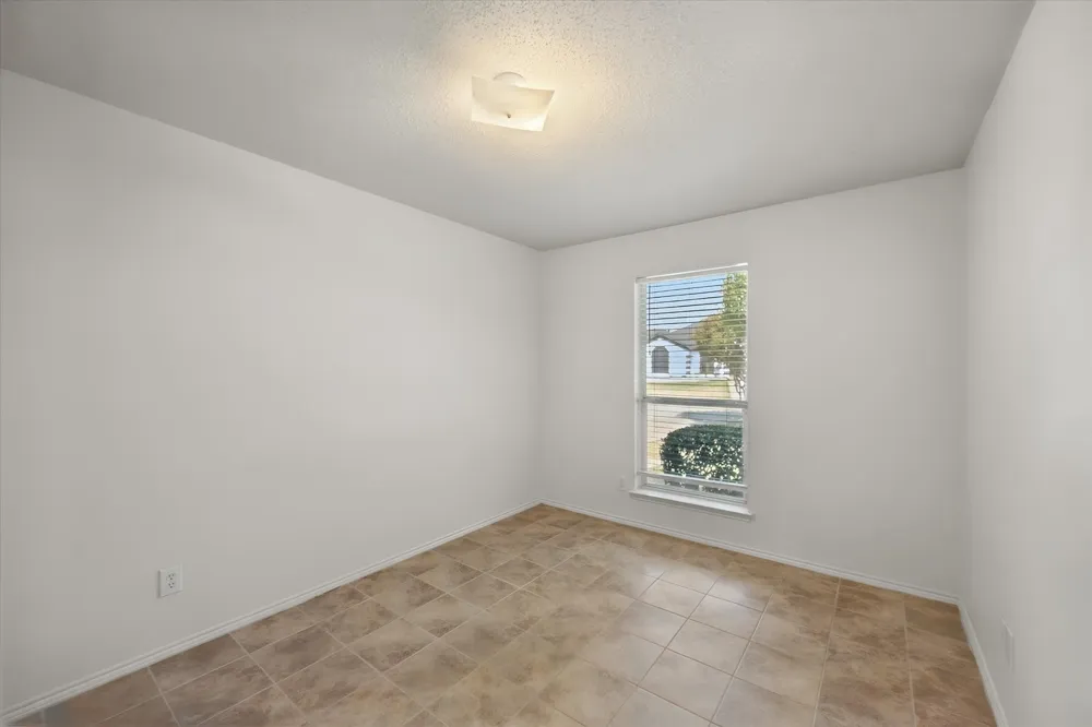8031 Blue Duck Trail Arlington, TX 76002