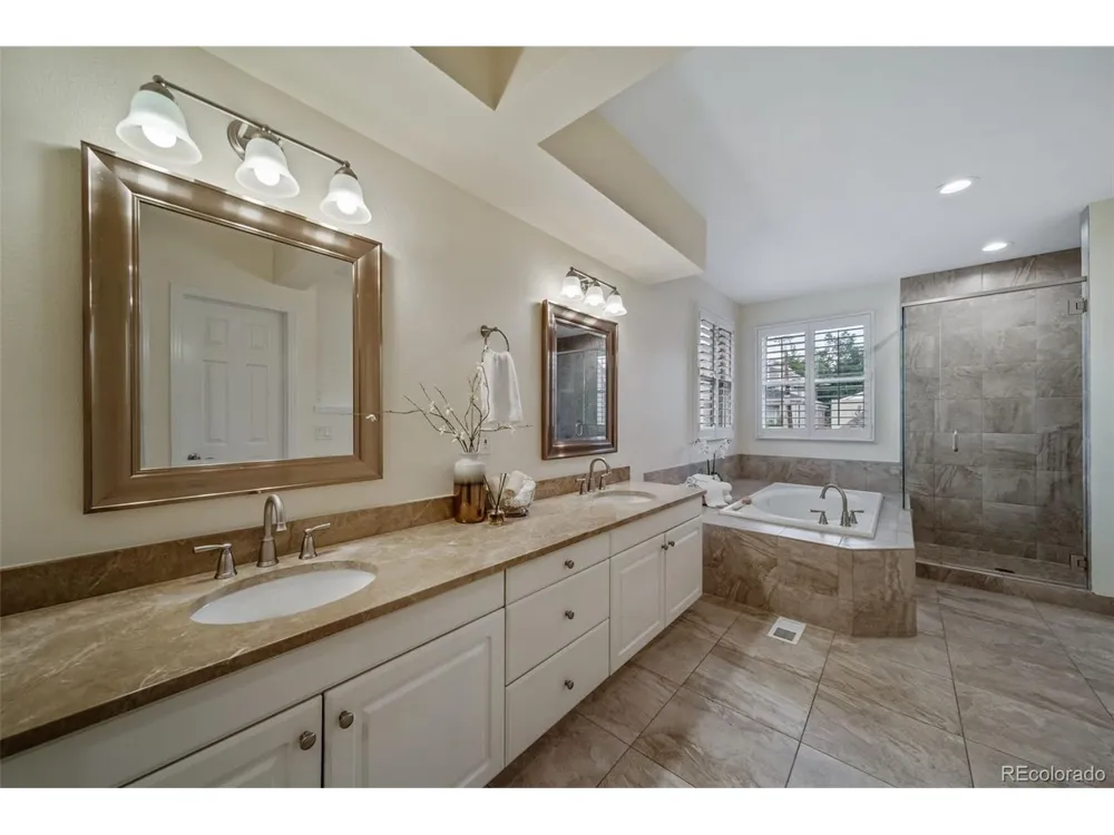 124 Jackson Street Denver, CO 80206