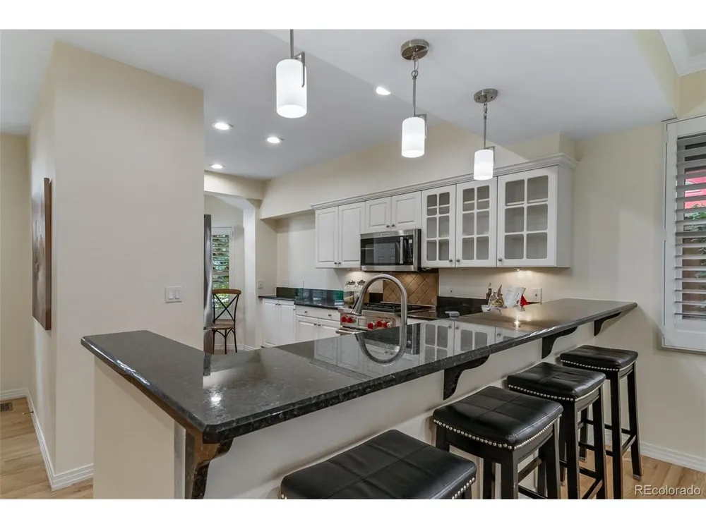 124 Jackson Street Denver, CO 80206