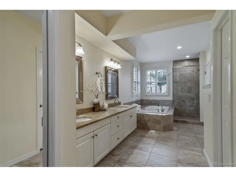 124 Jackson Street Denver, CO 80206
