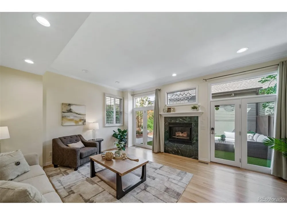 124 Jackson Street Denver, CO 80206