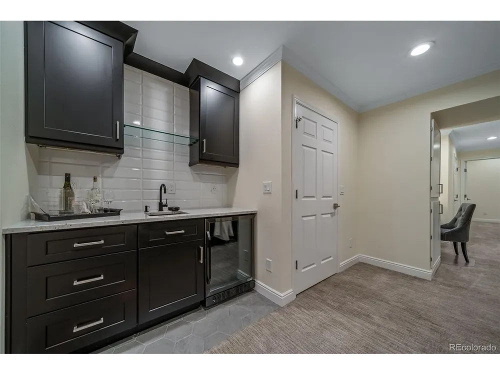 124 Jackson Street Denver, CO 80206