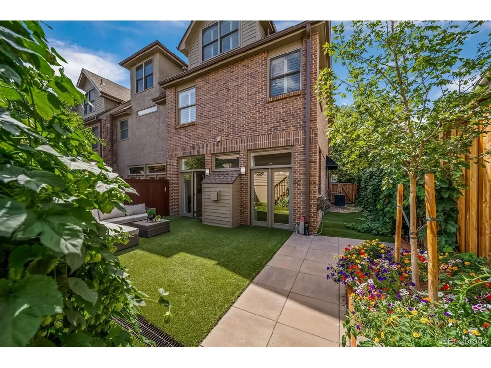 124 Jackson Street Denver, CO 80206