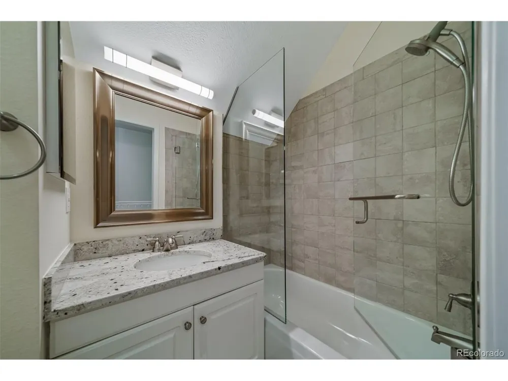 124 Jackson Street Denver, CO 80206