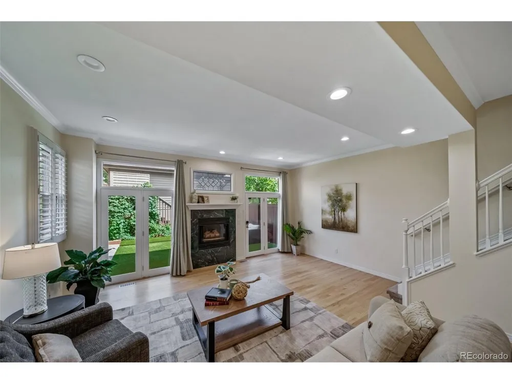 124 Jackson Street Denver, CO 80206
