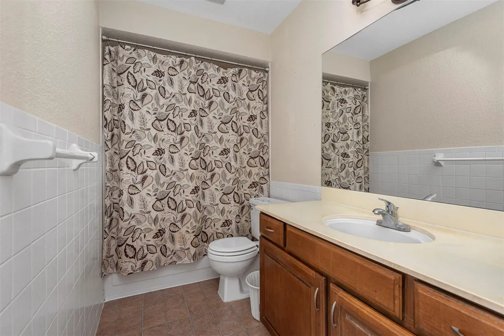 2400 Braeswood Boulevard #220 Houston, TX 77030