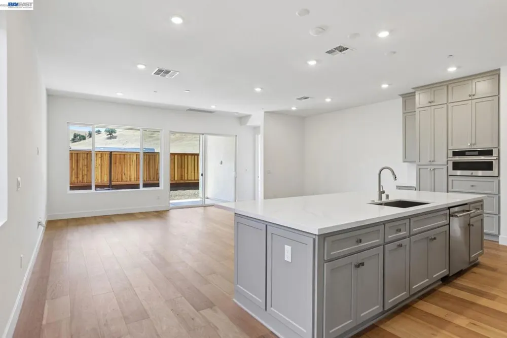 1054 Riverbend Drive Brentwood, CA 94513