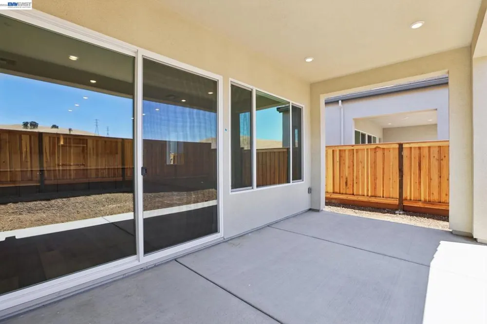 1054 Riverbend Drive Brentwood, CA 94513