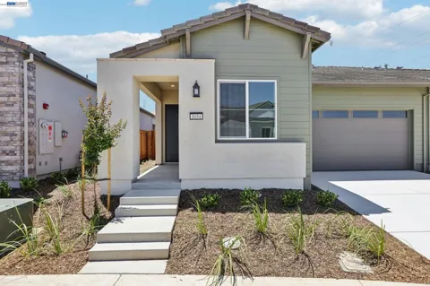 1054 Riverbend Drive
