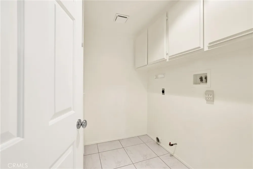 25 Toulon Laguna Niguel, CA 92677