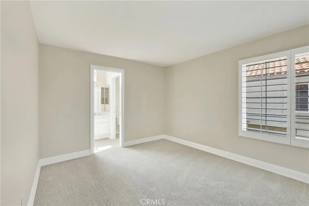 25 Toulon Laguna Niguel, CA 92677