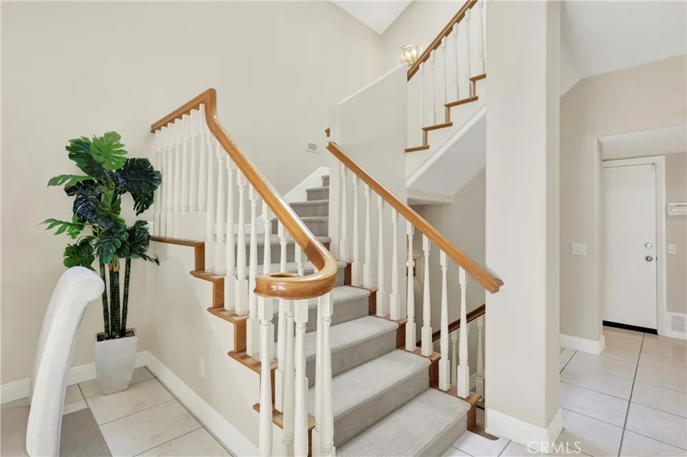 25 Toulon Laguna Niguel, CA 92677