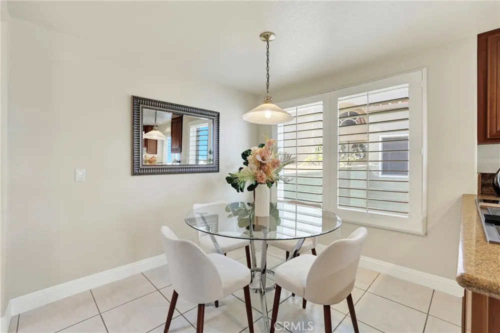 25 Toulon Laguna Niguel, CA 92677
