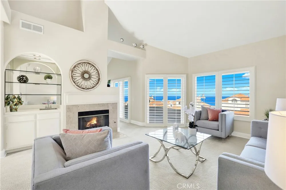 25 Toulon Laguna Niguel, CA 92677