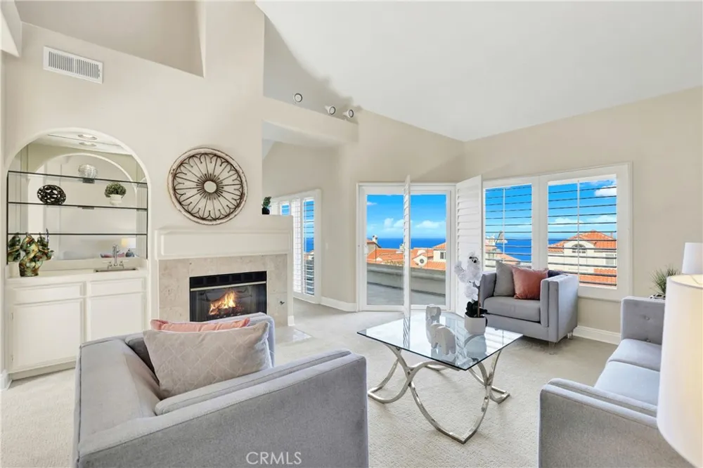 25 Toulon Laguna Niguel, CA 92677