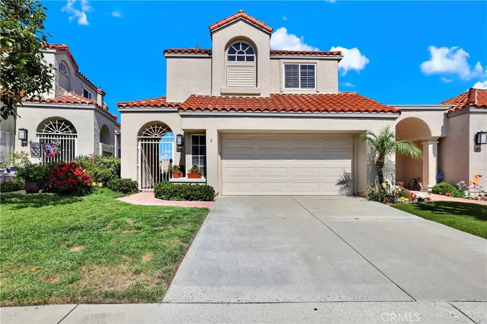 25 Toulon Laguna Niguel, CA 92677