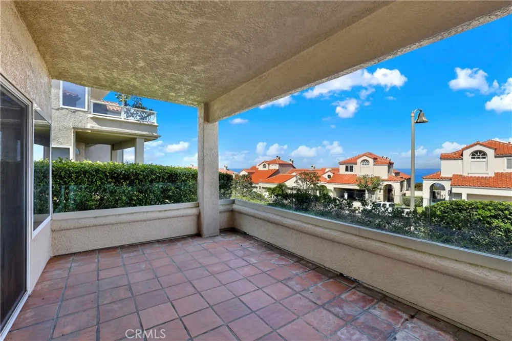 25 Toulon Laguna Niguel, CA 92677