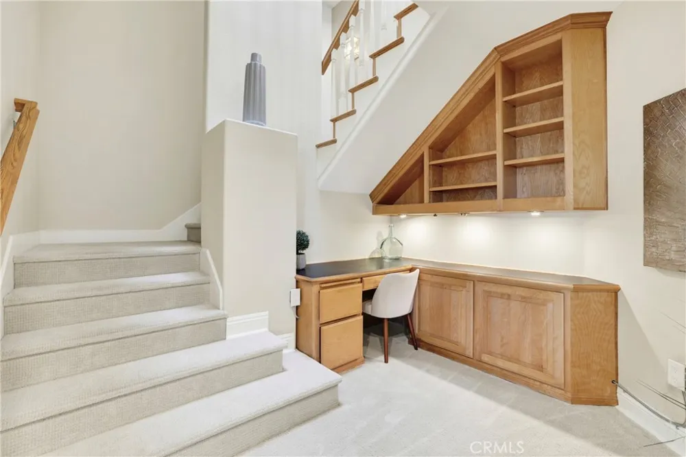 25 Toulon Laguna Niguel, CA 92677