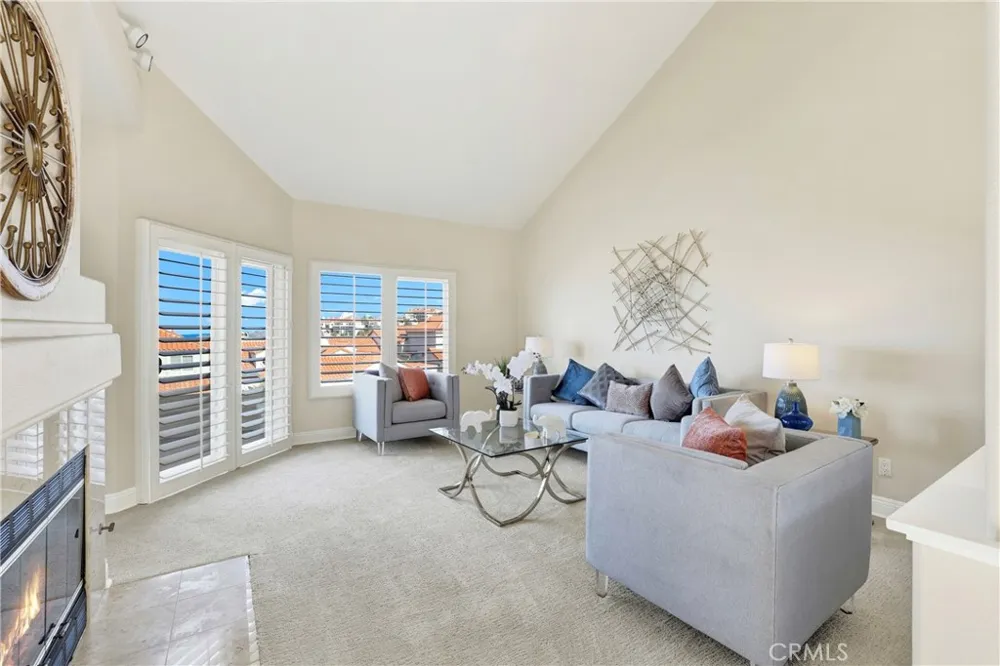 25 Toulon Laguna Niguel, CA 92677
