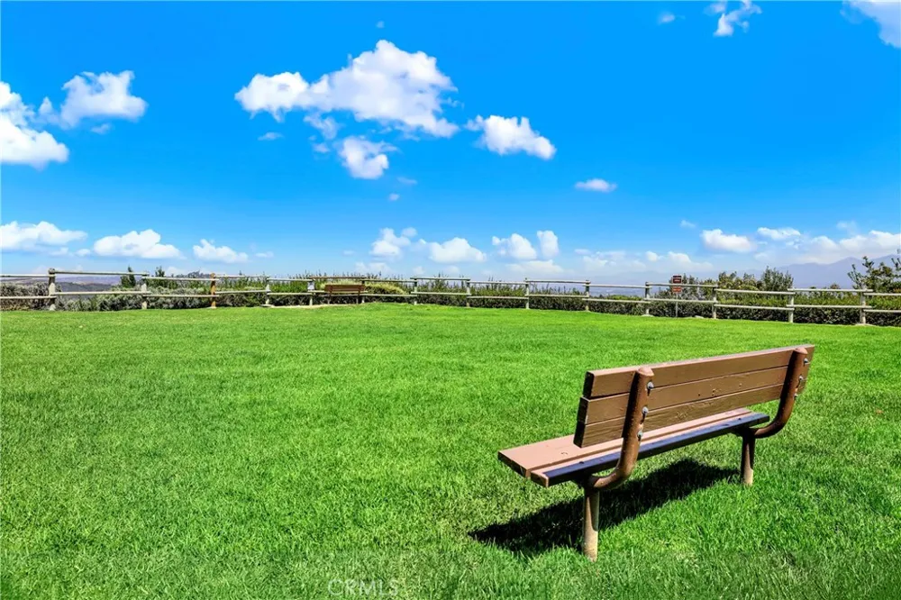25 Toulon Laguna Niguel, CA 92677