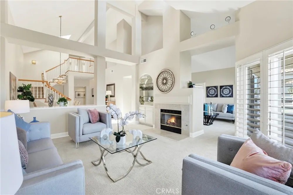 25 Toulon Laguna Niguel, CA 92677