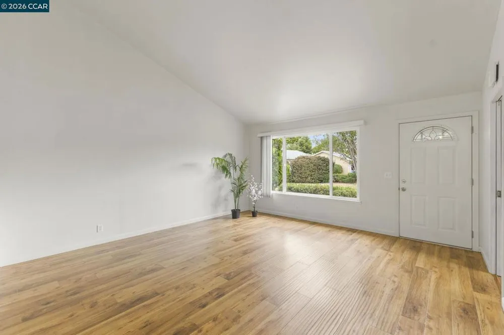 7601 Redbud Ct Newark, CA 94560
