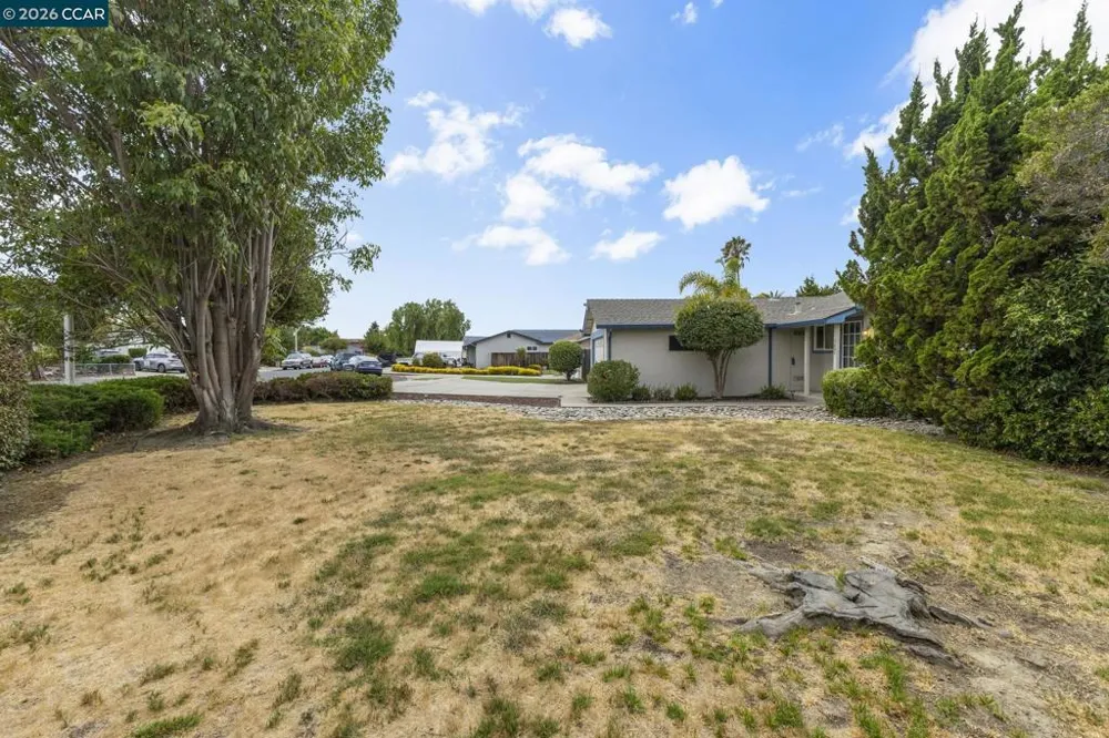 7601 Redbud Ct Newark, CA 94560