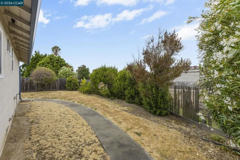 7601 Redbud Ct Newark, CA 94560