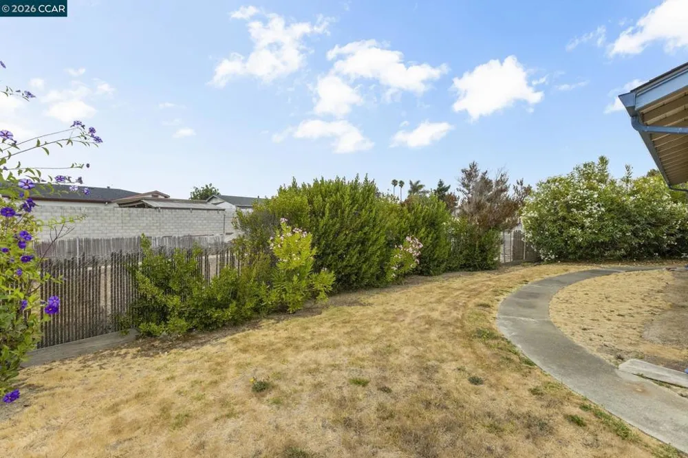 7601 Redbud Ct Newark, CA 94560