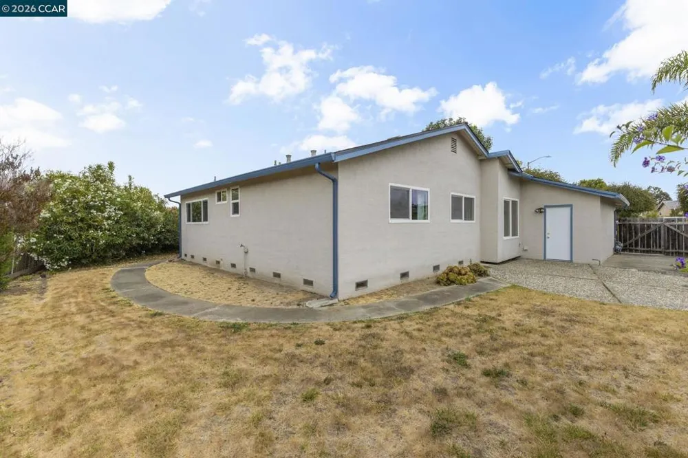7601 Redbud Ct Newark, CA 94560