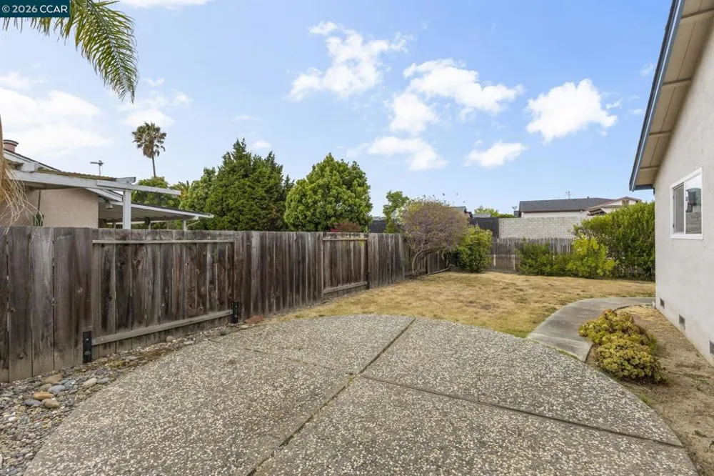 7601 Redbud Ct Newark, CA 94560