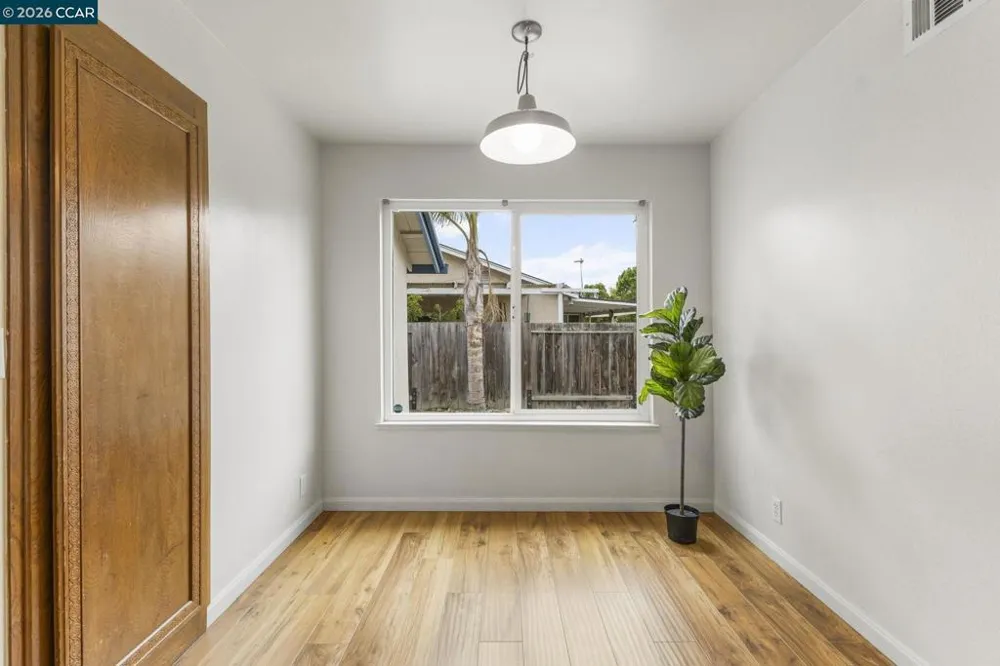 7601 Redbud Ct Newark, CA 94560