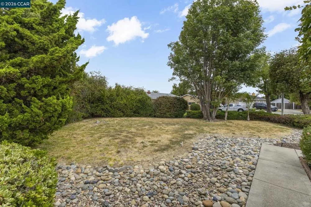 7601 Redbud Ct Newark, CA 94560