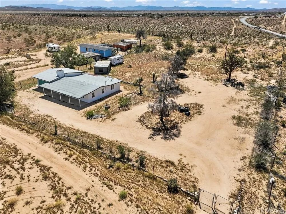 56111 Sun Terrace Yucca Valley, CA 92284