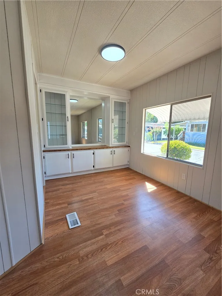 2621 Prescott Road Modesto, CA 95350