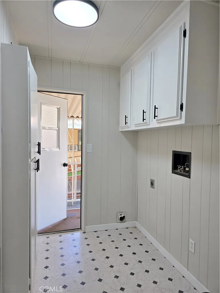 2621 Prescott Road Modesto, CA 95350
