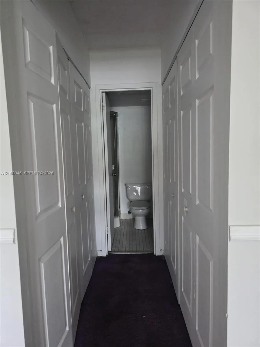 5981 Washington St #206 Hollywood, FL 33023