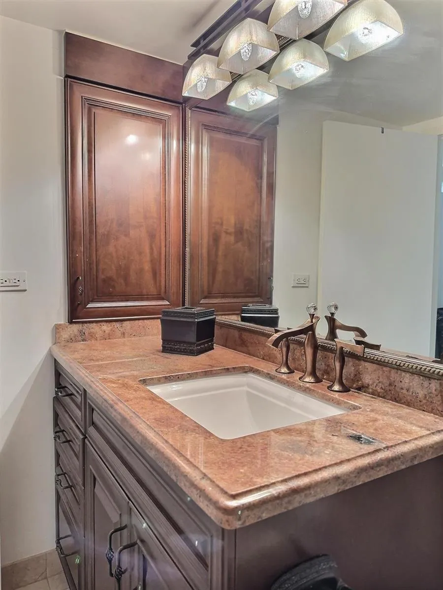 2030 S Ocean Drive #1626 Hallandale Beach, FL 33009