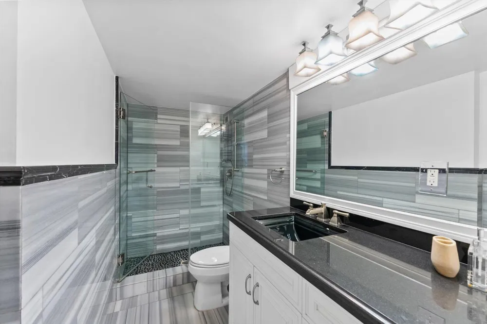 2030 S Ocean Drive #1626 Hallandale Beach, FL 33009