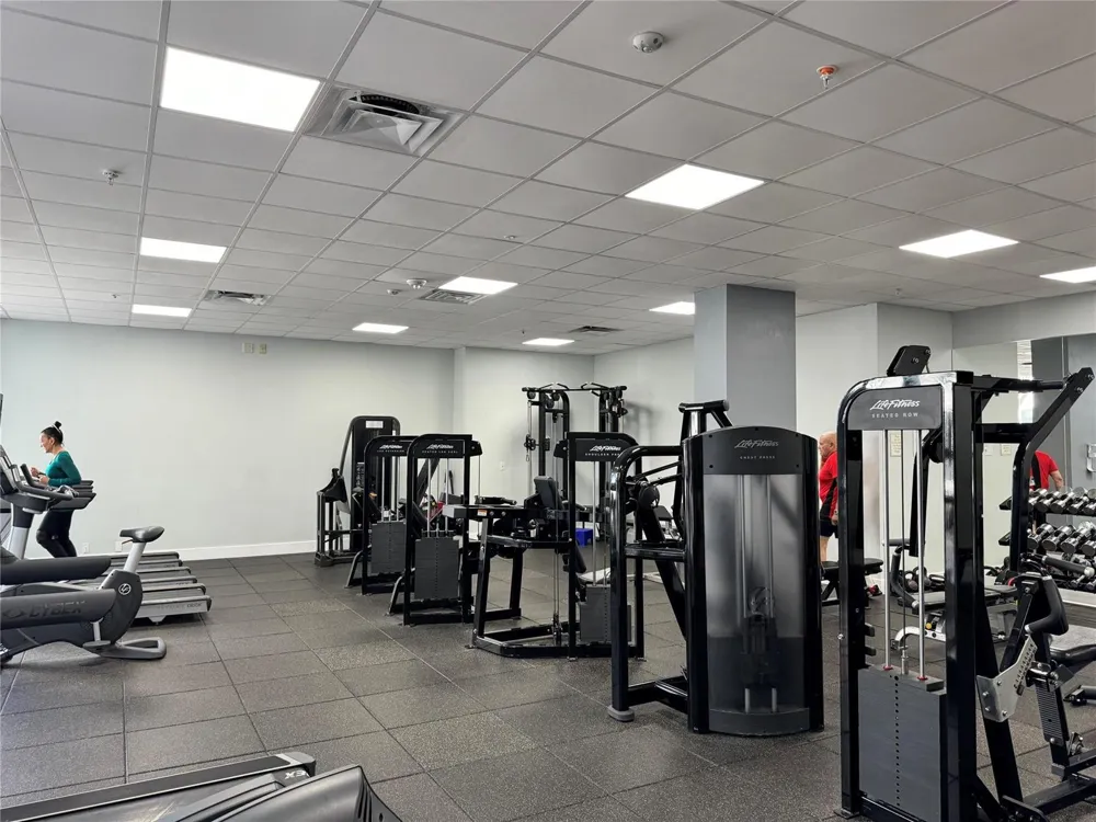 2030 S Ocean Drive #1626 Hallandale Beach, FL 33009