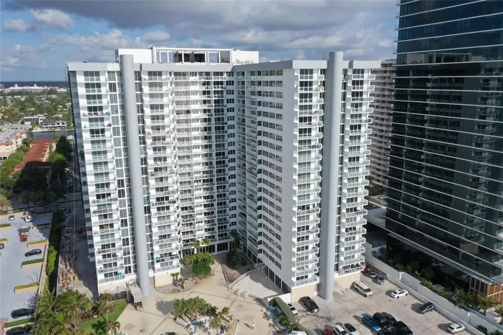 2030 S Ocean Drive #1626 Hallandale Beach, FL 33009