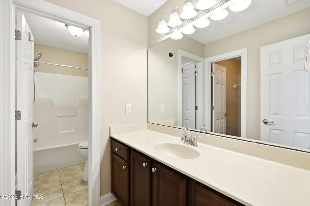 100 Farmington Drive Richlands, NC 28574