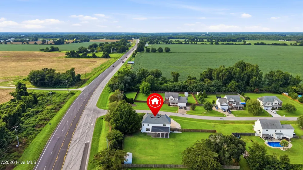 100 Farmington Drive Richlands, NC 28574