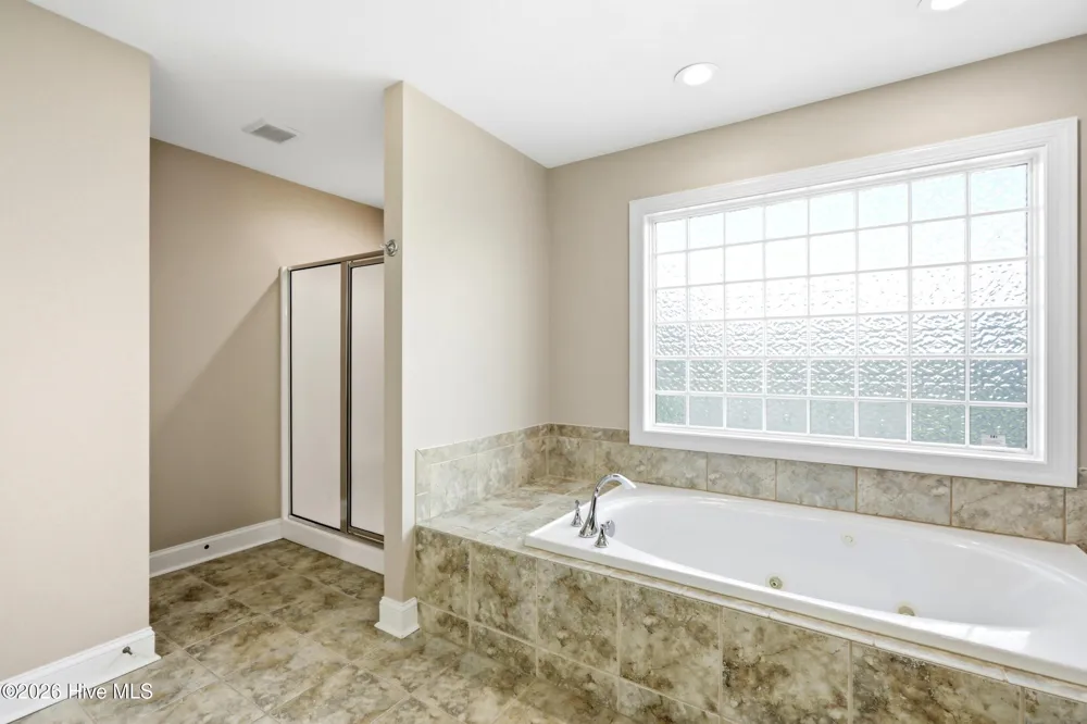 100 Farmington Drive Richlands, NC 28574